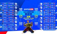 健身露脐装：健身房里的自信展示，露脐装跳舞